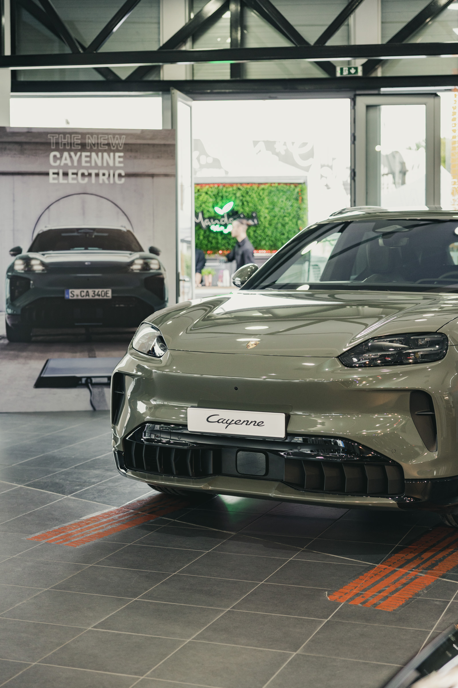 Porsche Cayenne Electric